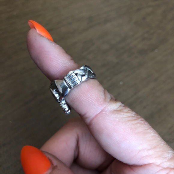 Claddagh Ring. Size 6 - Picture 5 of 5